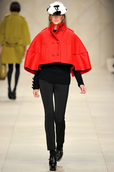 Look 5
